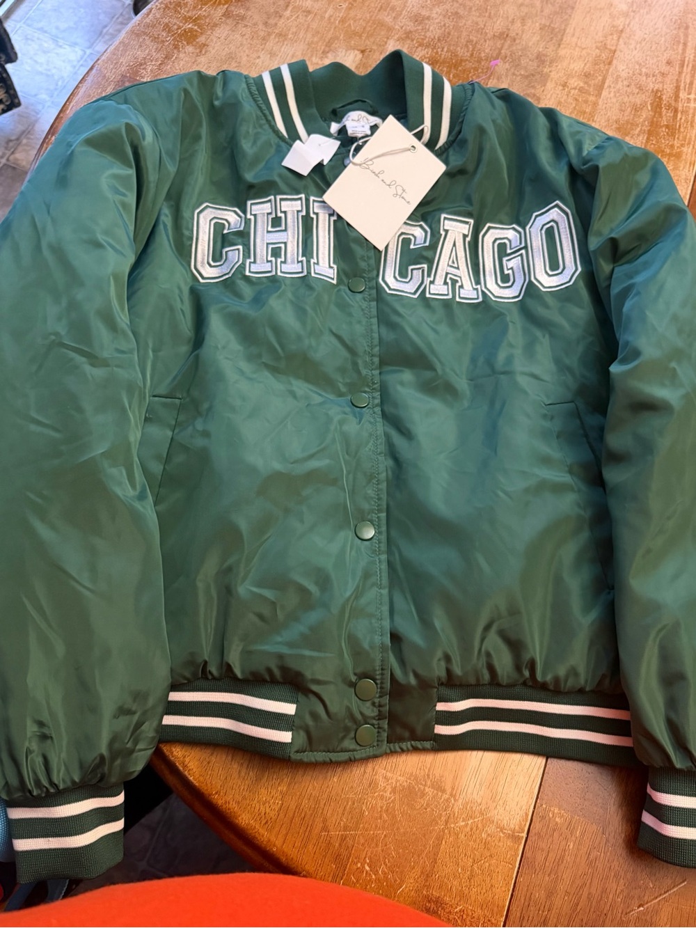 Birch and Stone Chicago Bulls NBA Green White Jacket Men’s Medium NWT